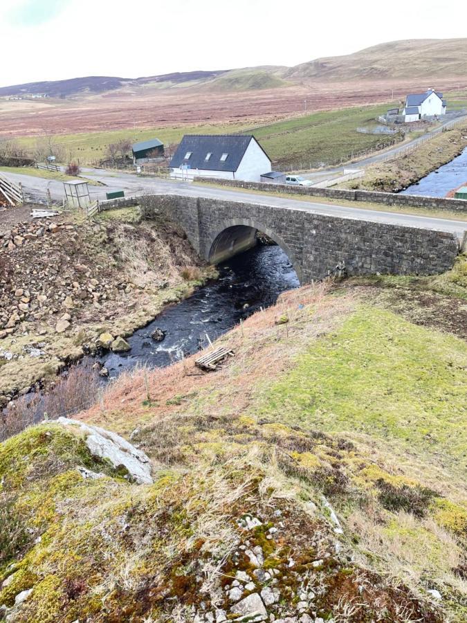 The Bridge Self Catering Villa Kilmaluag Exterior foto